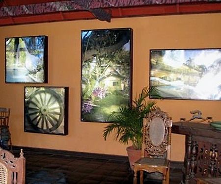 Dona Jovita Garden Resort Calamba  Kültér fotó